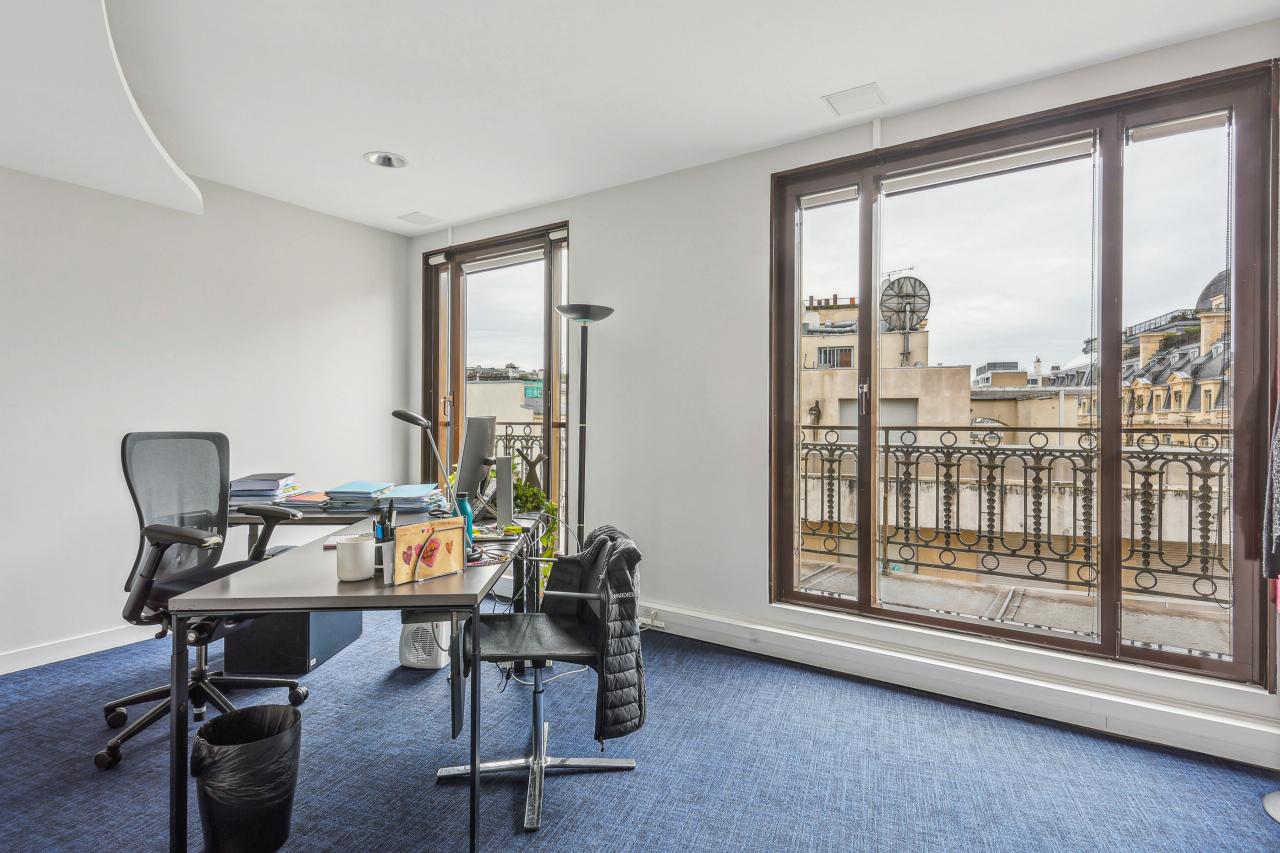 Bureau Paris 1106m² Location bureau Paris OLBUR2427450 4